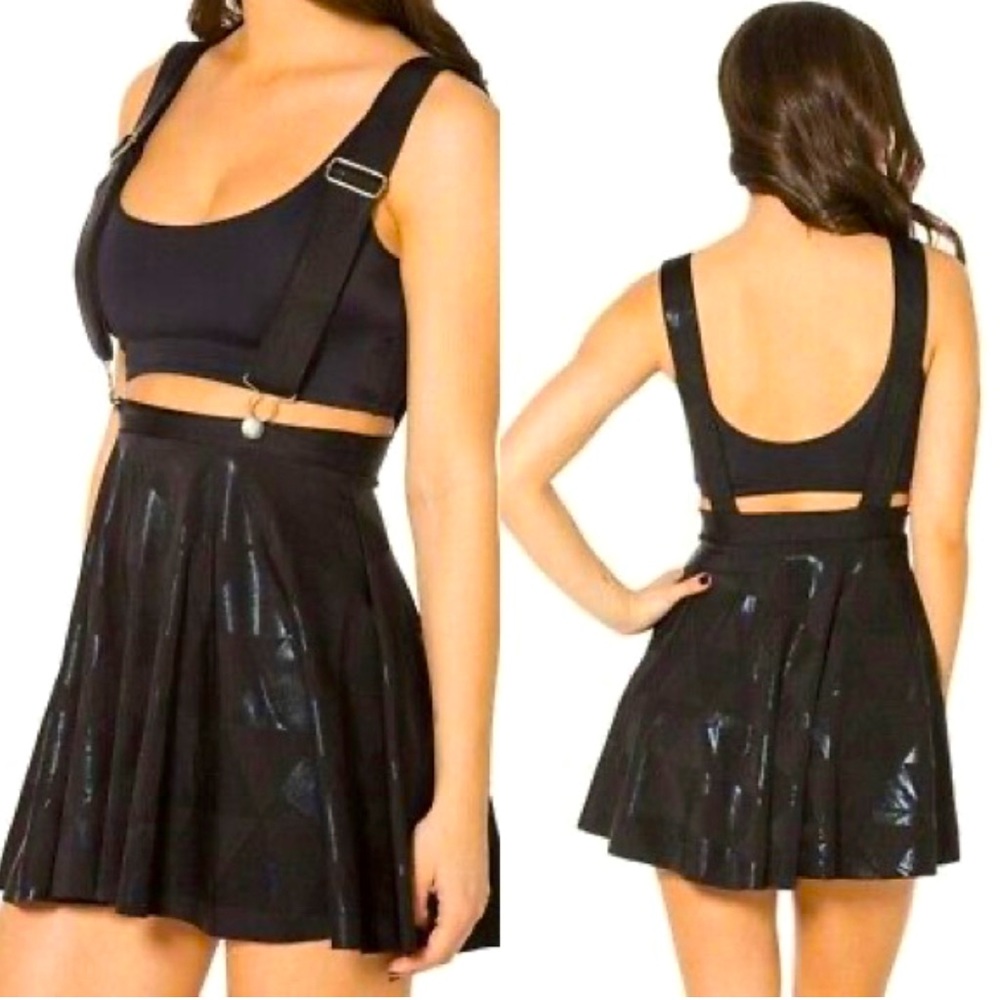 TRIANGLE BLACK PINAFORE SKATER SKIRT
